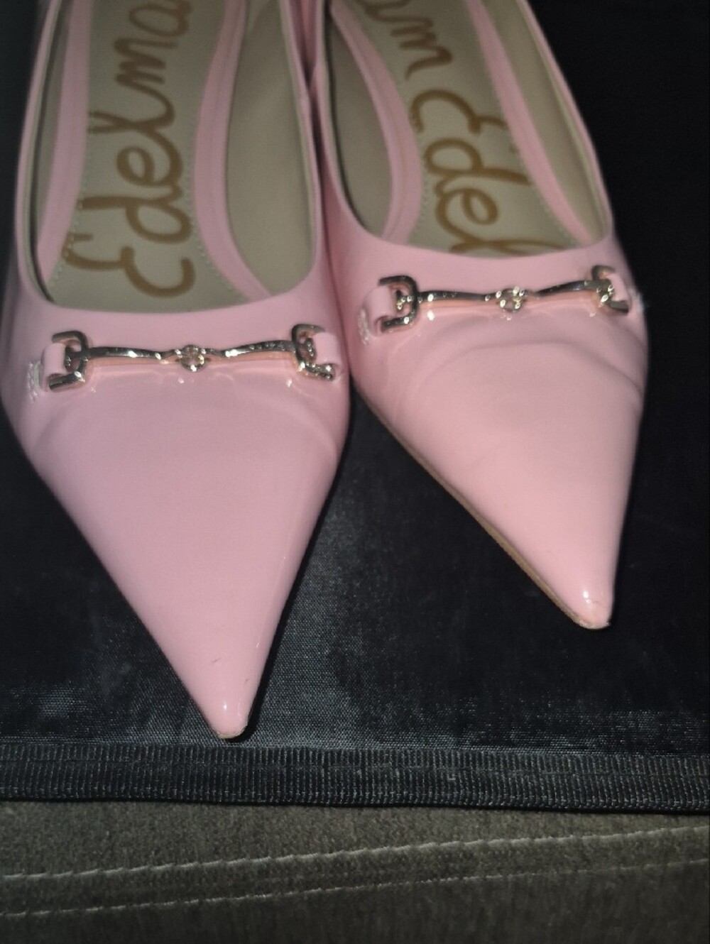 Women's sz 9 Sam Edelman Pink Patent Pointed Toe Kitten Heel Pumps - Picture 5 of 10